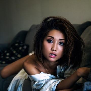 brenda-song-sexy-and-topless-05