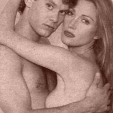jane-seymour-goes-naked-and-topless-10