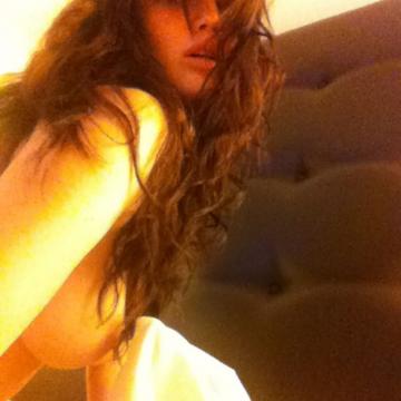 Jennifer-Lawrence-Nude-Best-Pics-photo-098
