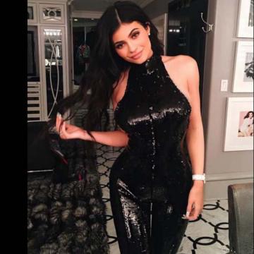 kylie-jenner-naked-and-sexy-instagram-pictures-10