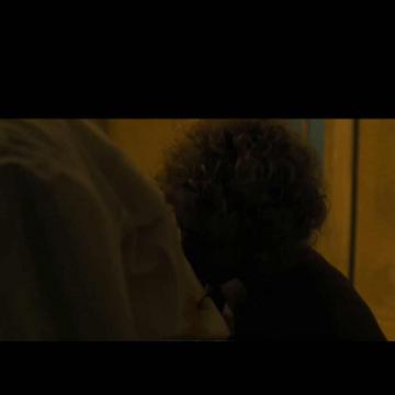 maggie-gyllenhaal-gives-blowjob-1