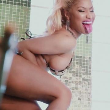 Nicki Minaj tongue