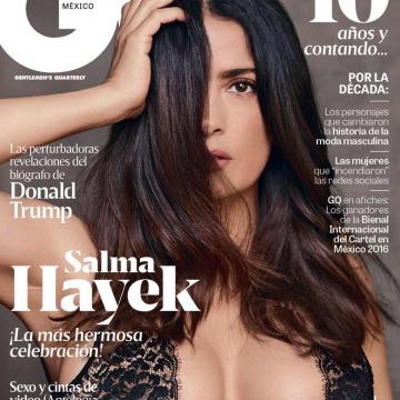 salma-hayek-goes-totally-naked-33