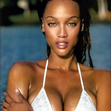 Tyra-Banks-nude-Finest-Naked-Pictures-photo-1227
