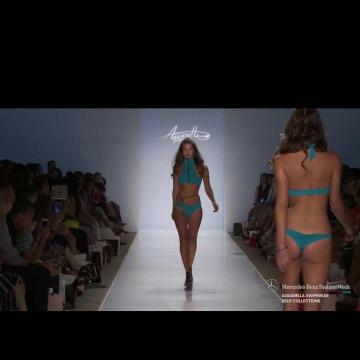 Jehane Gigi Paris flaunting boobs in sexy bikini