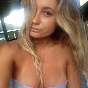 Alana-Blanchard-Nude-Free-Gallery-Leak-28