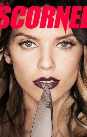 AnnaLynne McCord goes naked