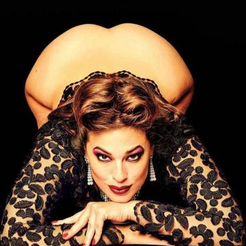 ashely-graham-naked-and-topless-instagram-pics-29