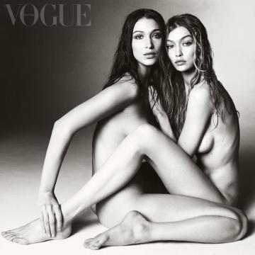 Bella Hadid naked and very sexy with a girl