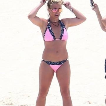 britney-spears-naked-picture-15