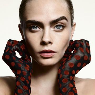 cara-delevingne-nudes-26