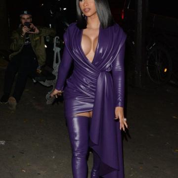 cardi-b-nude-photo-number-337