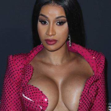 cardi-b-nude-photo-number-566