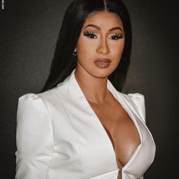 cardi-b-nude-photo-number-727