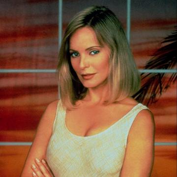 cheryl-ladd-topless-and-cleavage-12