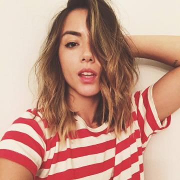 Chloe-Bennet-Nude-Picture-Gallery-28