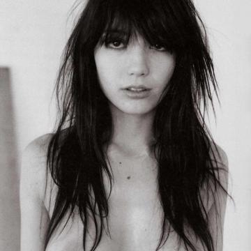 daisy-lowe-uncovered-15