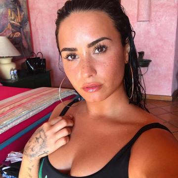 demi-lovato-nude-photo-number-398