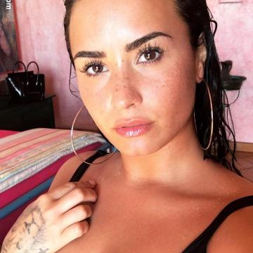 demi-lovato-nude-photo-number-404