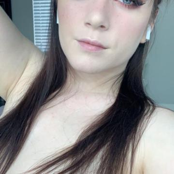 Emily-Lynne-Onlyfans-Photos-Leaked-12