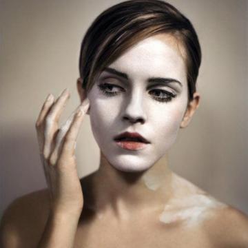 Emma Watson goes nude