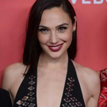 gal-gadot-naked-photos-16