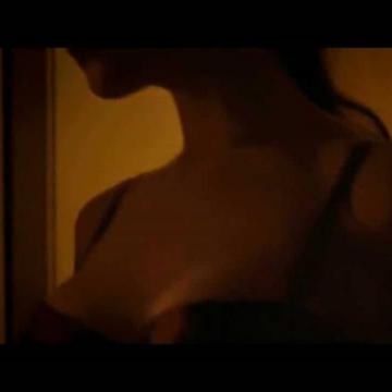 Gemma-Arterton-hand-picked-nude-photos-photo-18