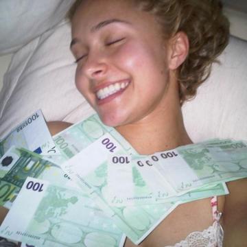 Hayden Panettiere naked covered with money