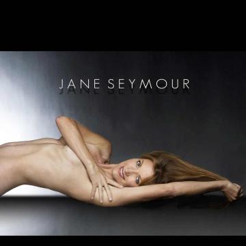 jane-seymour-goes-naked-and-topless-4