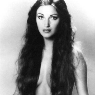 jane-seymour-naked-tits-exposed-0