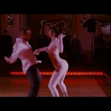 Jennifer Lawrence sexy dancing