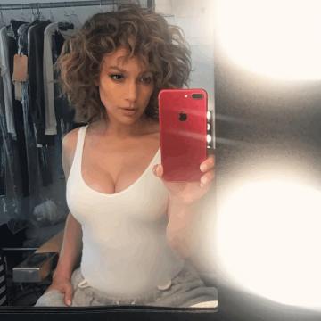 Jennifer Lopez stuns fans with super sexy cleavage