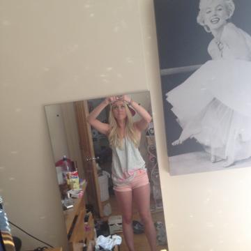 Jorgie-Porter-Porn-Photos-Set-22