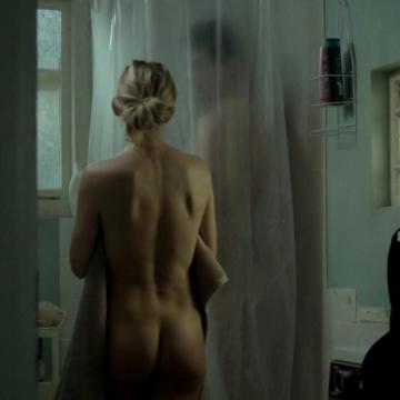 Kate-Hudson-exposed-tight-ass011