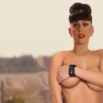katy-perry-sexy-and-topless-pics-45
