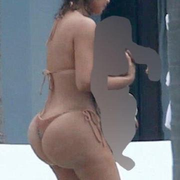 kim-kardashian-nudes-274