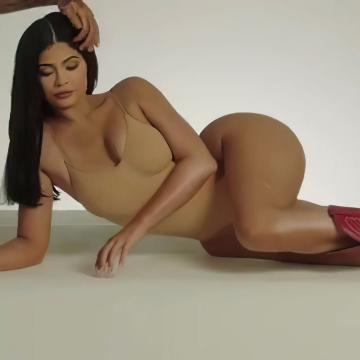 kylie-jenner-goes-naughty-10