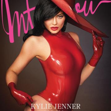 kylie-jenner-naked-ass-and-tits-53