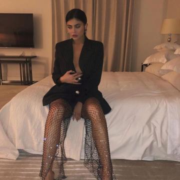 Kylie-Jenner-Sexy-TheFappeningBlog.com-1-624x780