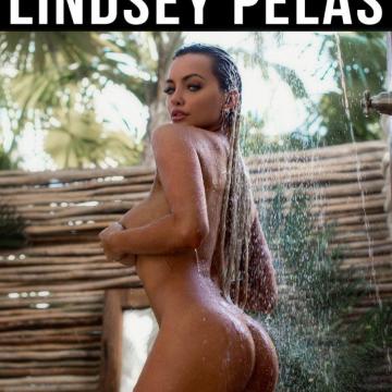 Lindsey Pelas shows ass and naked boobs
