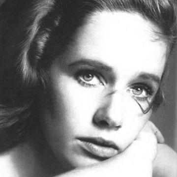 Liv Ullmann goes nude and looks sexy