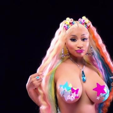 nicki-minaj-nudes-hot-137