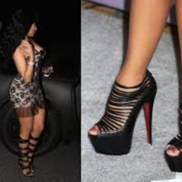 Nicki Minaj omg sexy feet