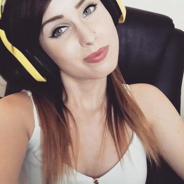 OMGitsfirefoxx-New-Nude-Photos-16