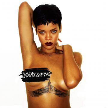 rihanna-topless-sexy-photos-34