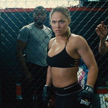 ronda-rousey-goes-sexy-23