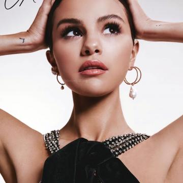 Selena-Gomez-107