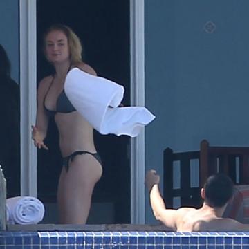 sophie-turner-nude176-Pics-Fap