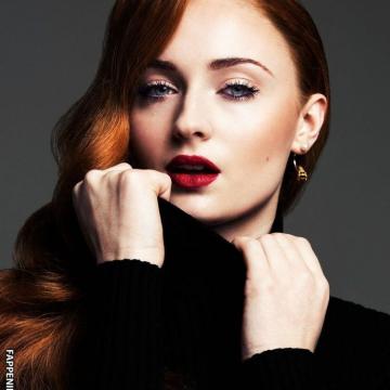 sophie-turner-nude468-Pics-Fap