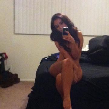 Uldouz-Wallace-Leaked-Pics-6